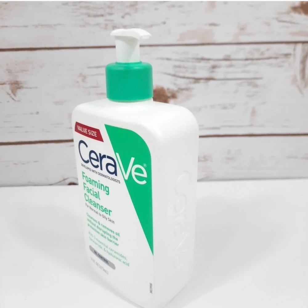 CeraVe Foaming Facial Cleanser for Normal to Oily Skin -16fl oz